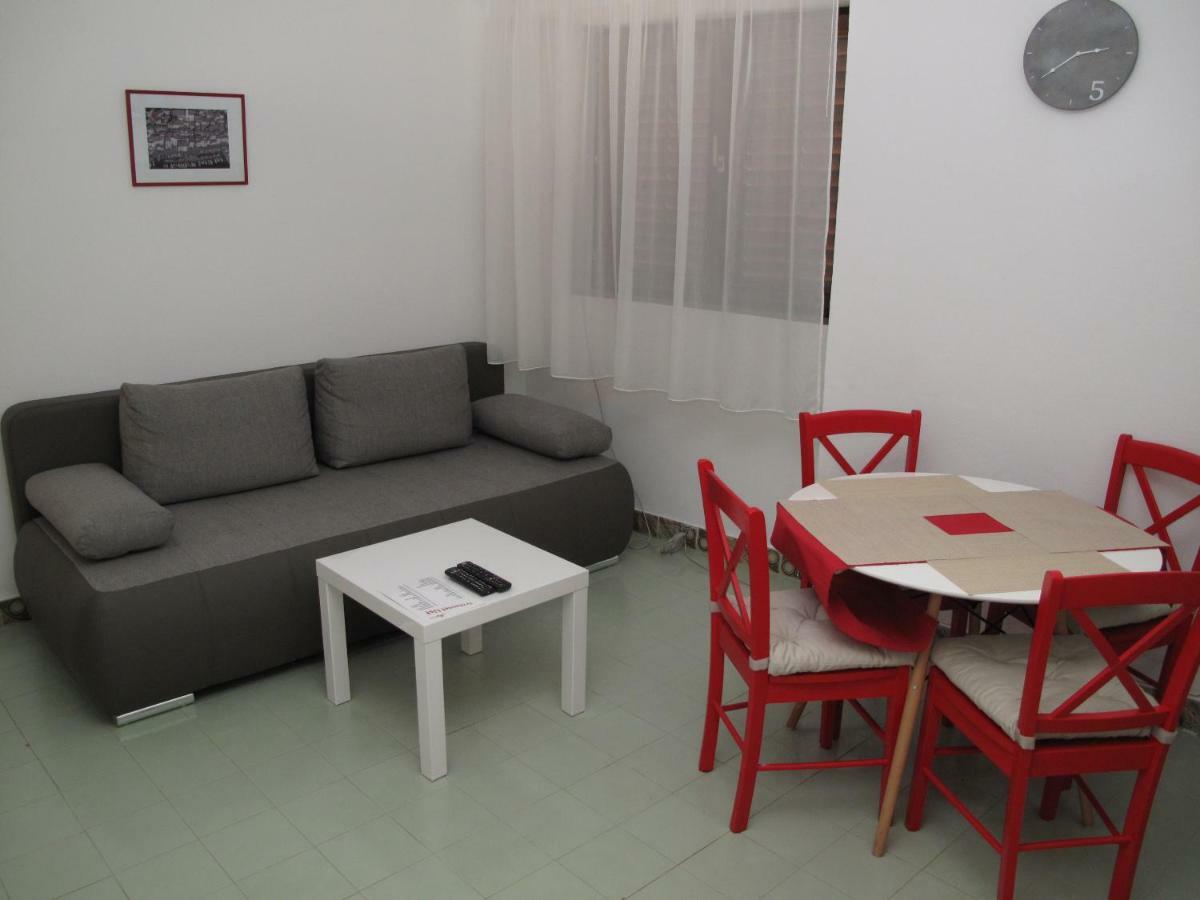 Illy City Centre Apartment Sibenik Luaran gambar