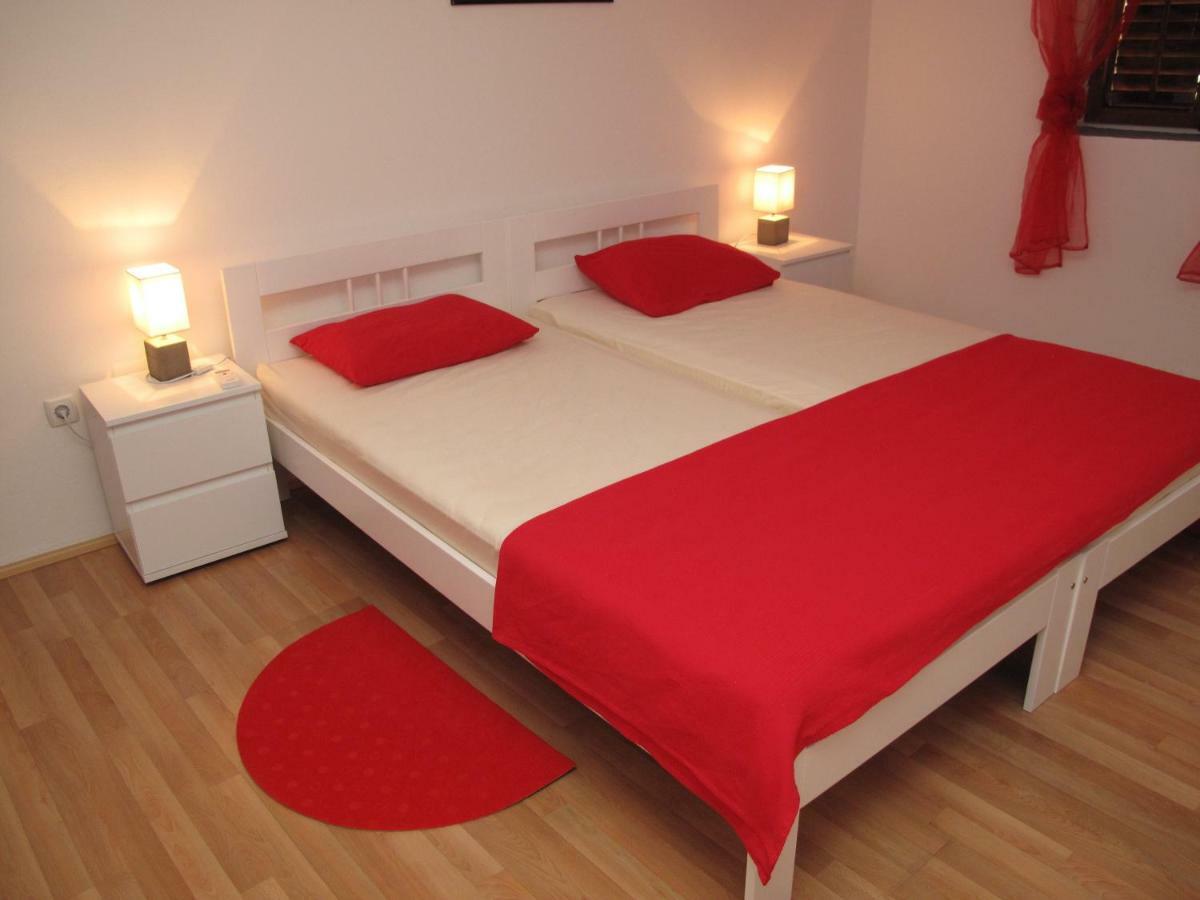 Illy City Centre Apartment Sibenik Luaran gambar
