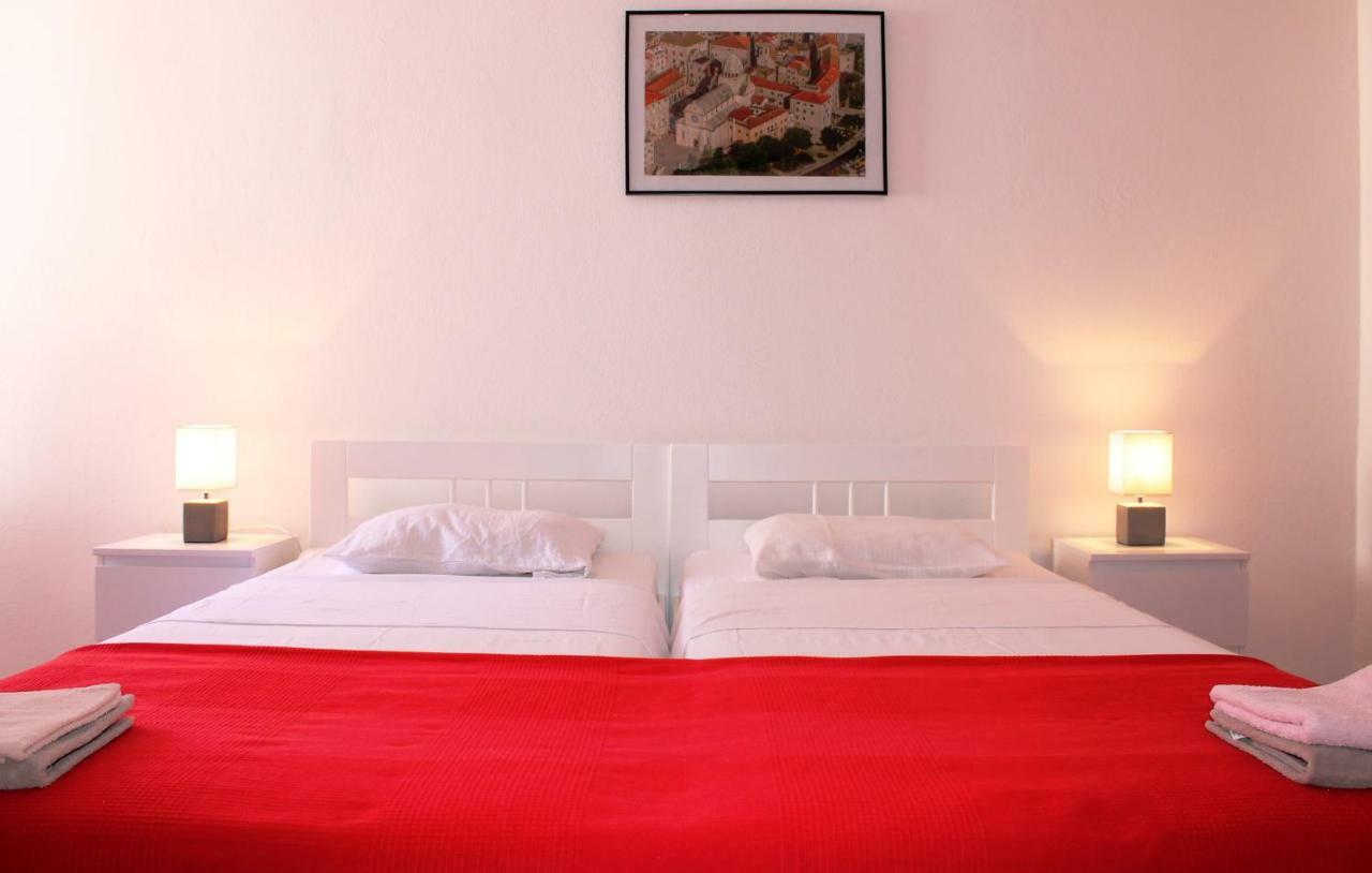 Illy City Centre Apartment Sibenik Luaran gambar