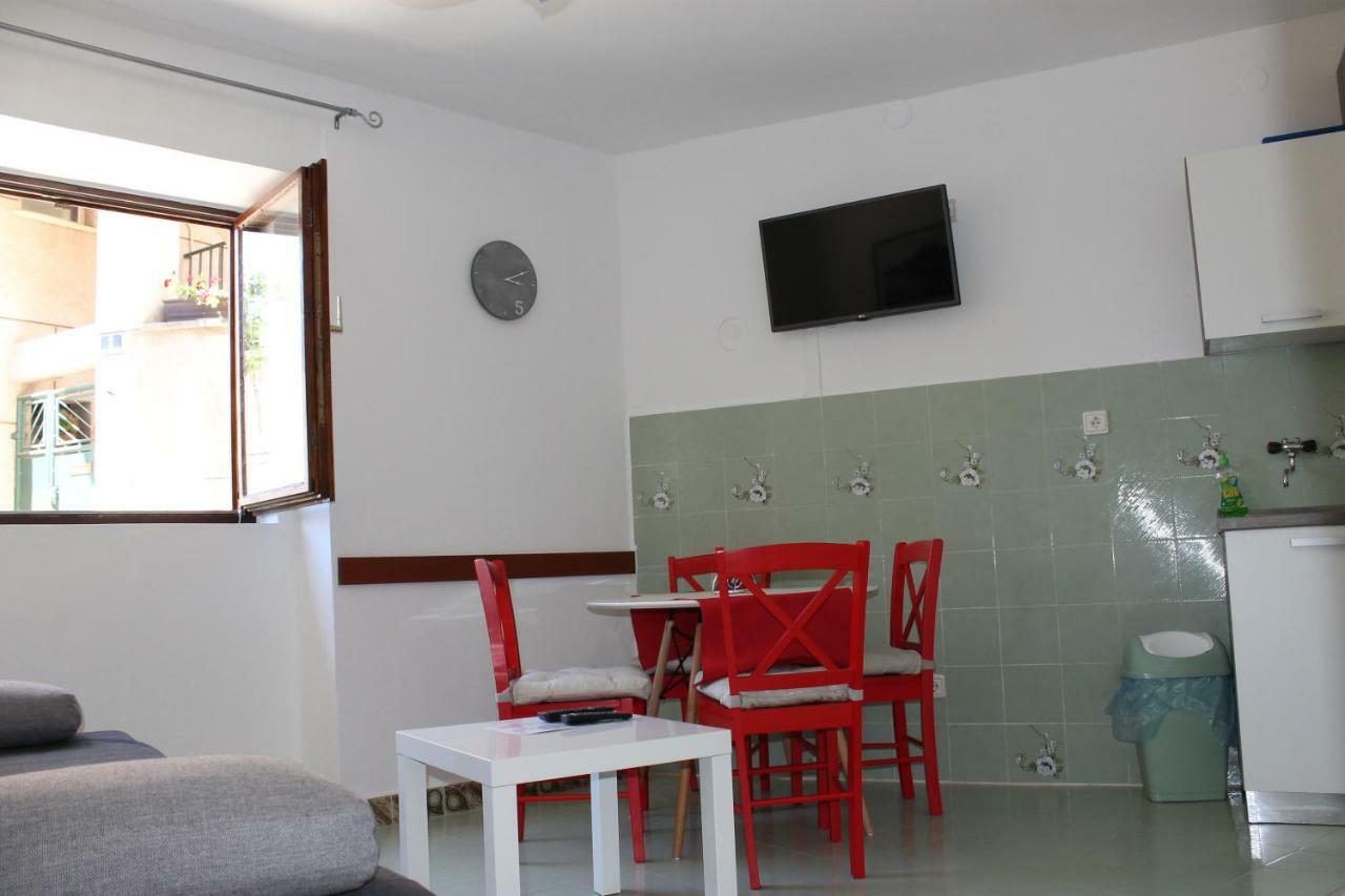 Illy City Centre Apartment Sibenik Luaran gambar
